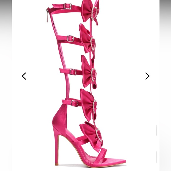 Statement heel 🔥 - Picture 2 of 3